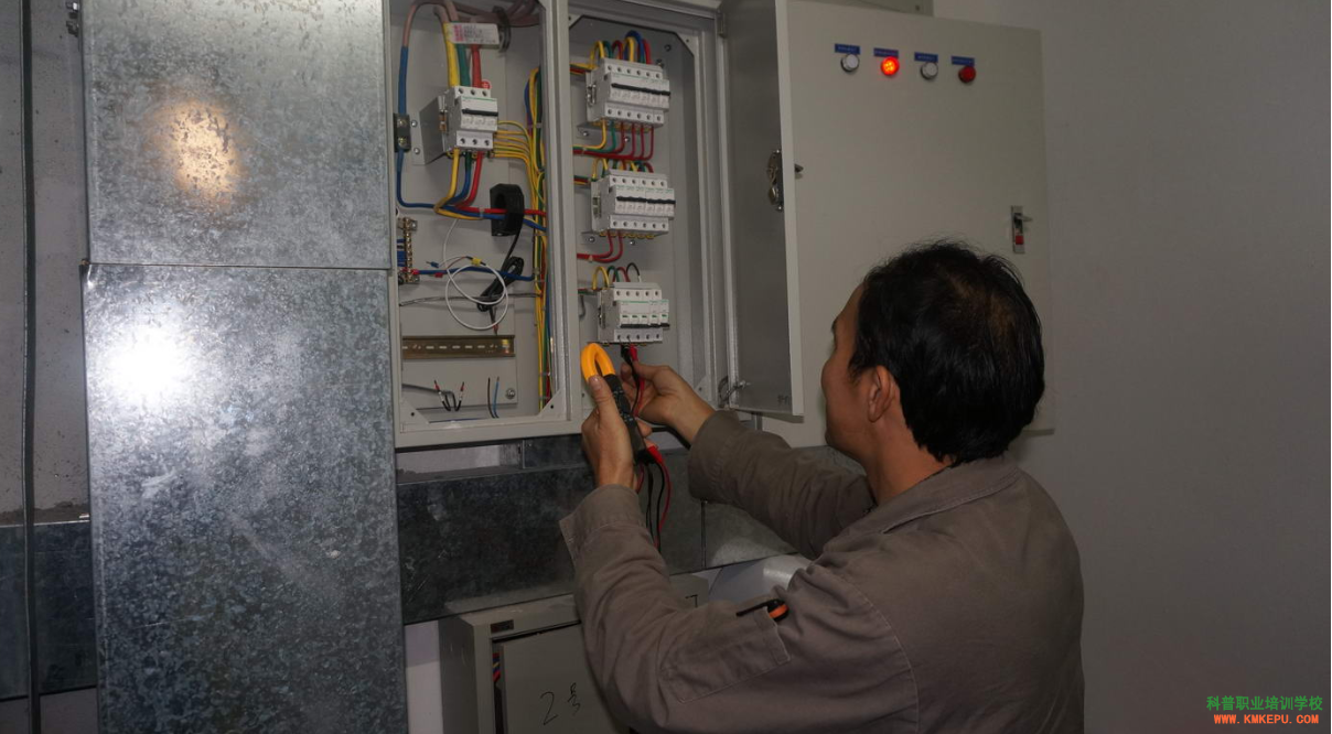 云南省低壓電工證考試怎么考？怎么報名？需要什么資料？